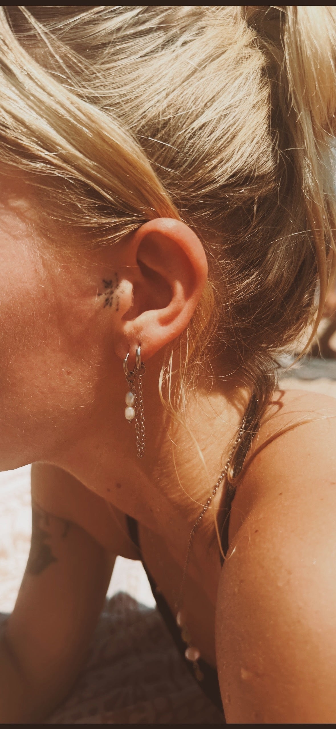 Double Pearl Earring