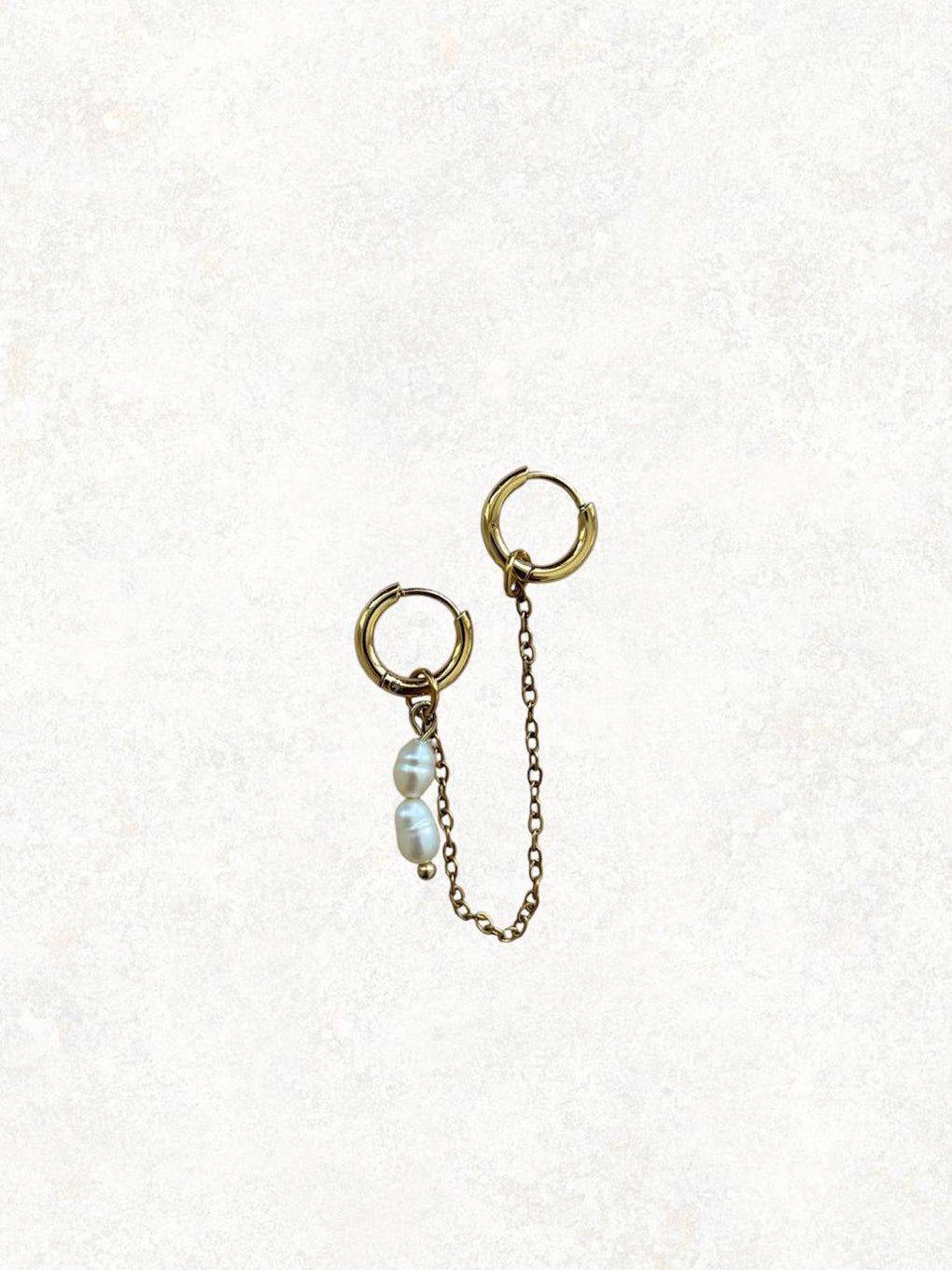 Double Pearl Earring