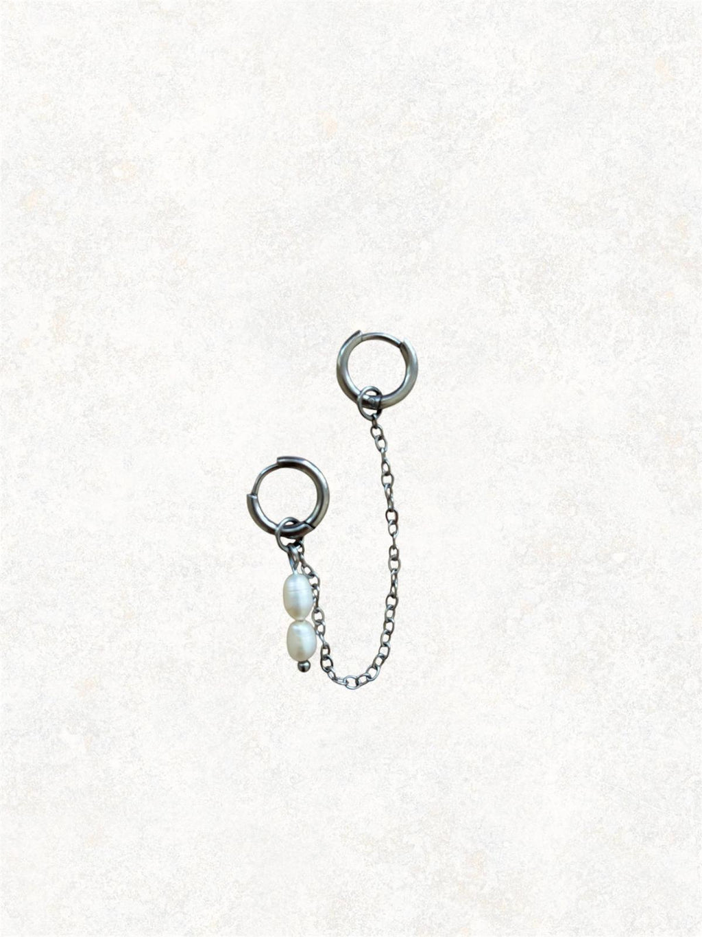 Double Pearl Earring